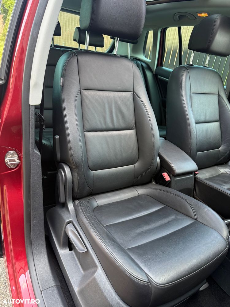 Volkswagen Tiguan - 21