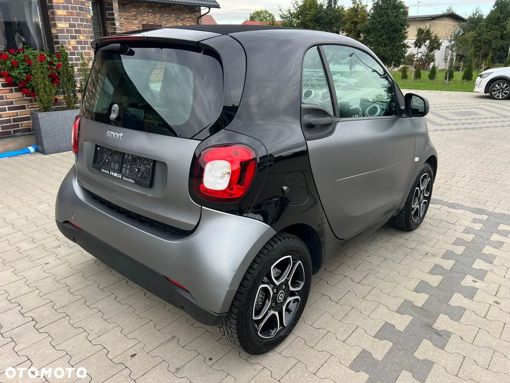 Smart Fortwo coupe BRABUS edition asphaltgold - 4