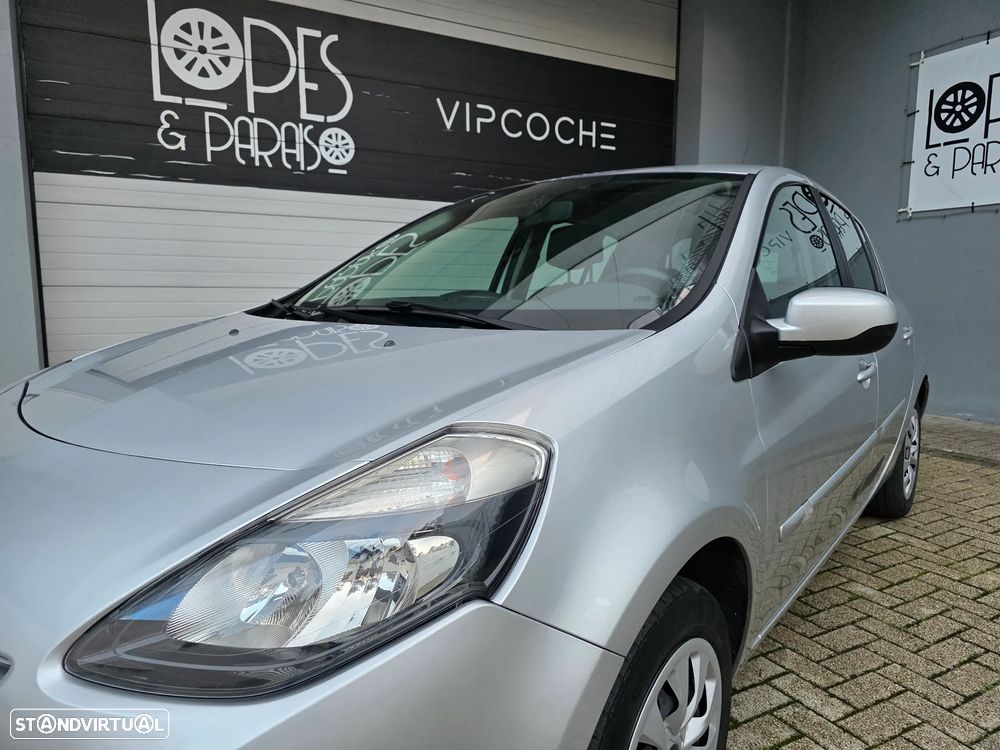 Renault Clio 1.2 16V Dynamique - 22