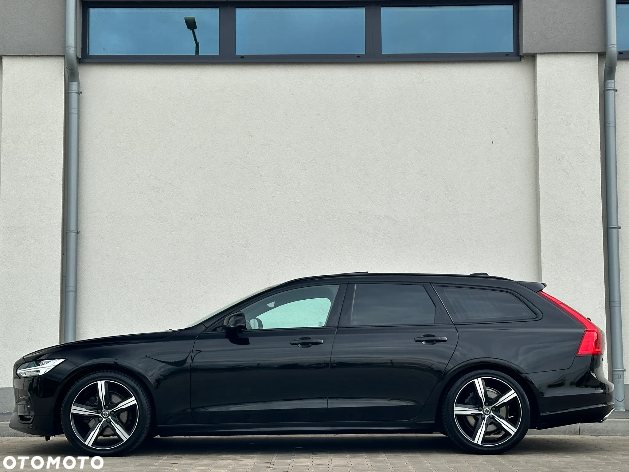 Volvo V90 D5 AWD Geartronic R Design - 36