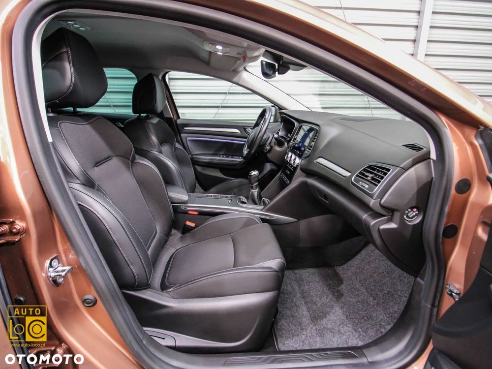 Renault Megane 1.3 TCe FAP Zen - 10