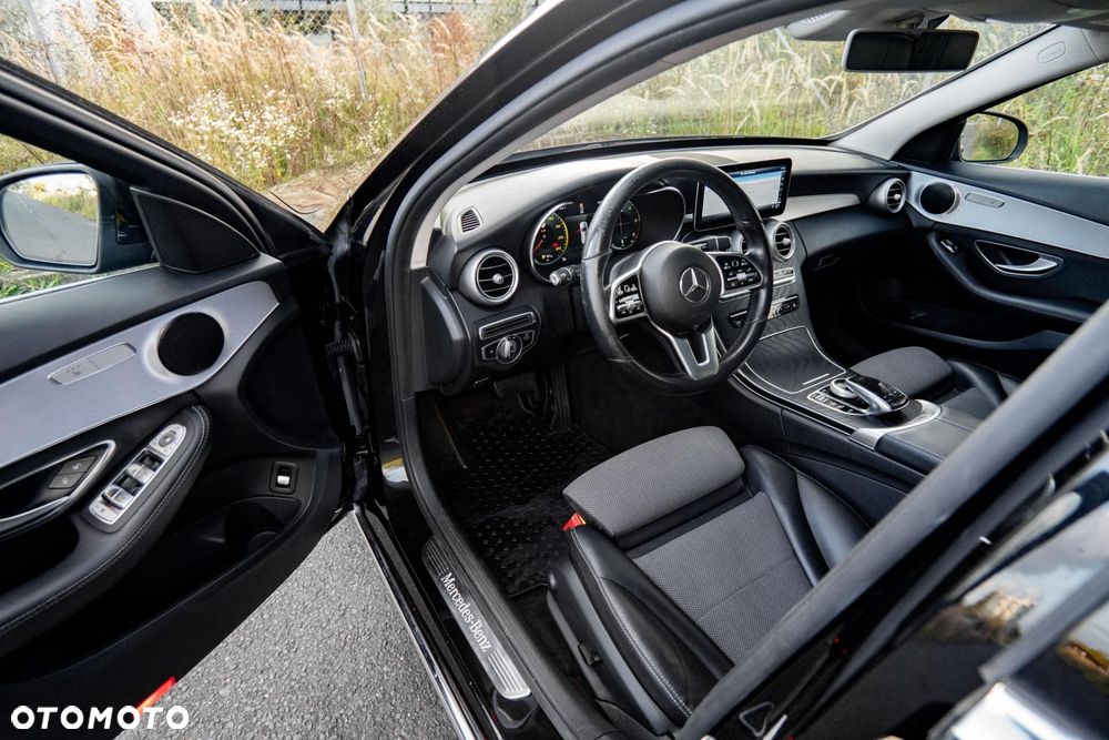 Mercedes-Benz Klasa C 200 d 9G-TRONIC - 10