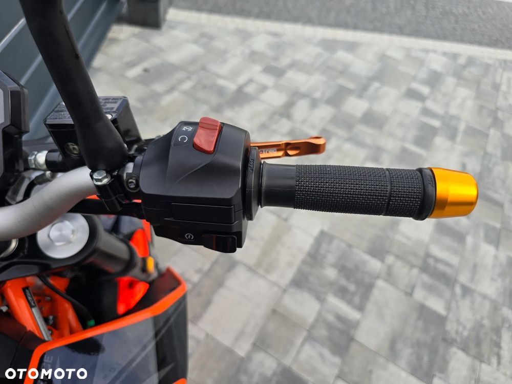 KTM Duke 390 - 20