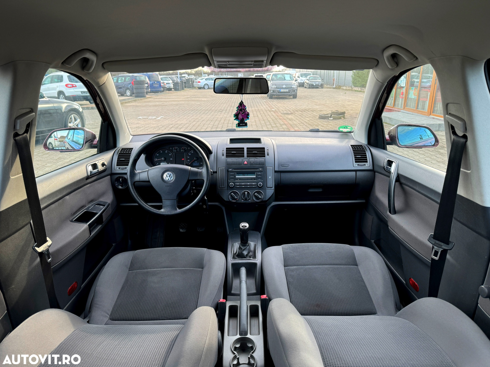 Volkswagen Polo - 5