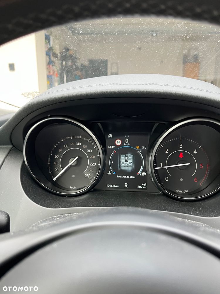 Jaguar E-Pace 2.0 i4D AWD S - 10