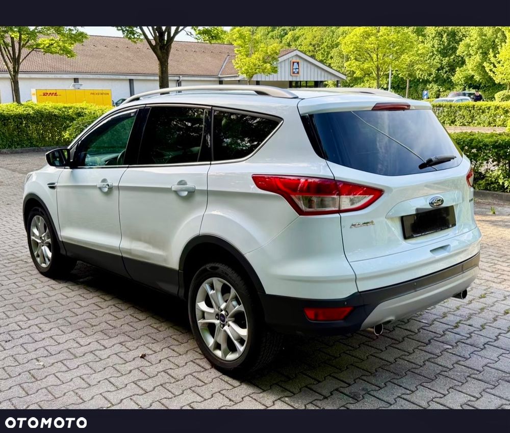 Ford Kuga - 2