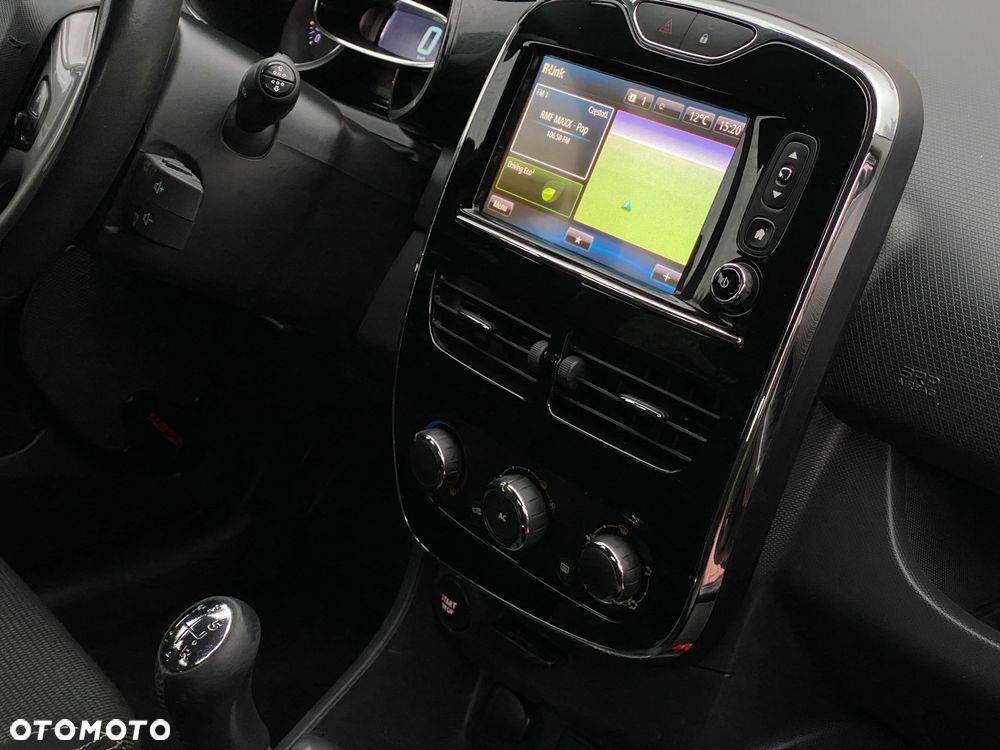 Renault Clio 0.9 TCe Business - 16