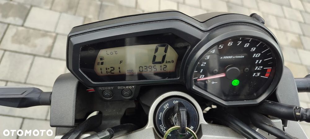 Yamaha FZ - 5
