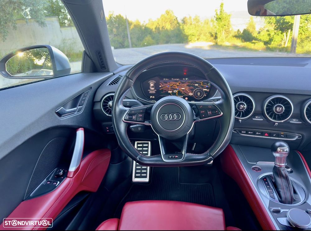 Audi TTS Coupé 2.0 TFSi quattro S Tronic - 32