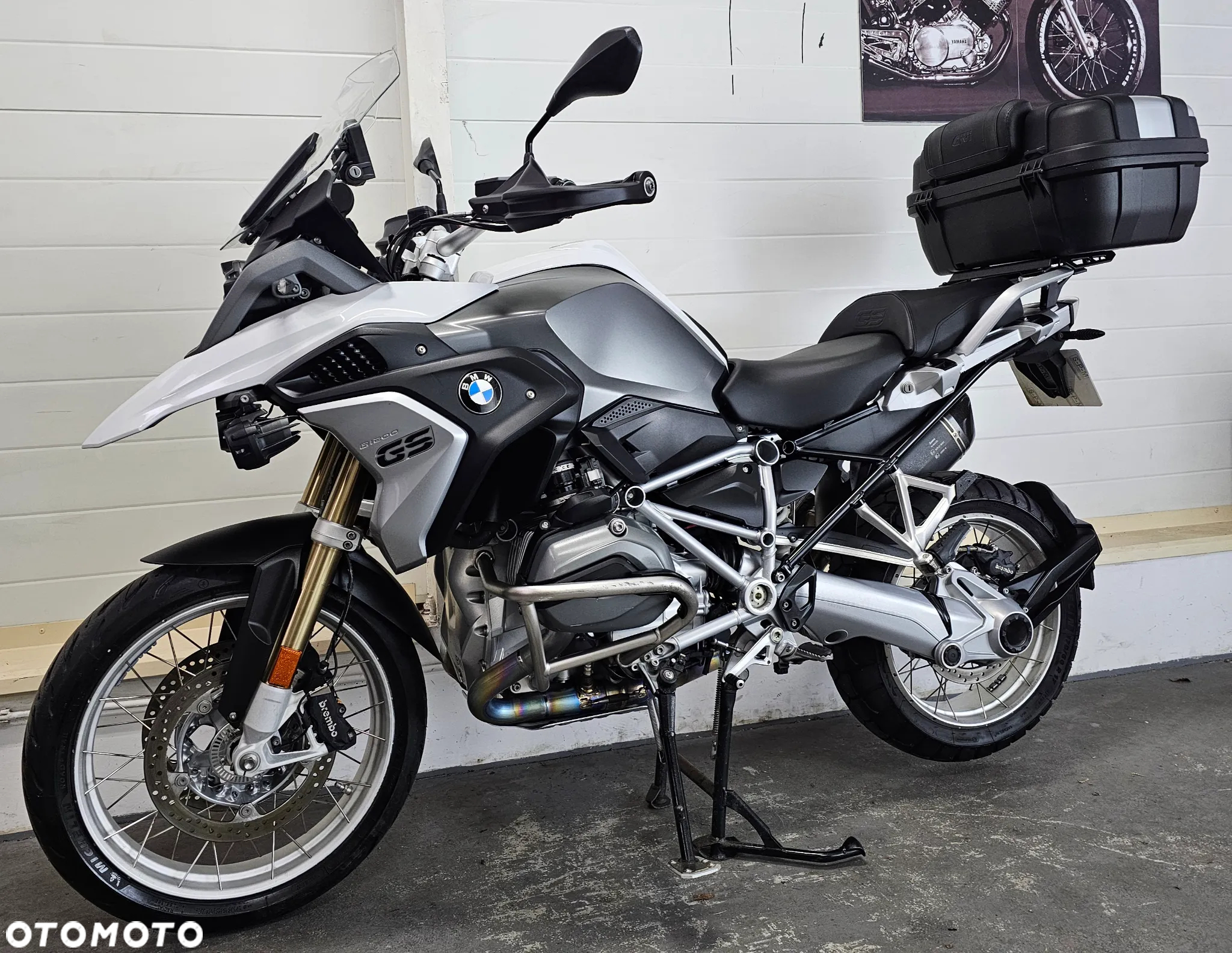 BMW R - 11