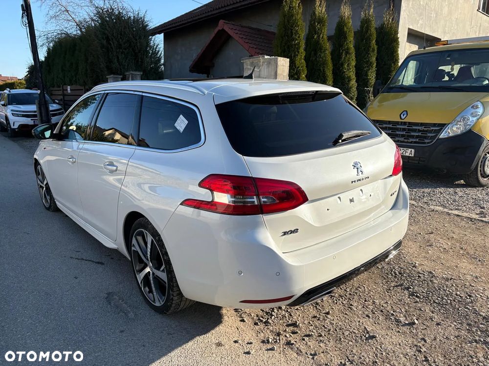 Peugeot 308 - 18