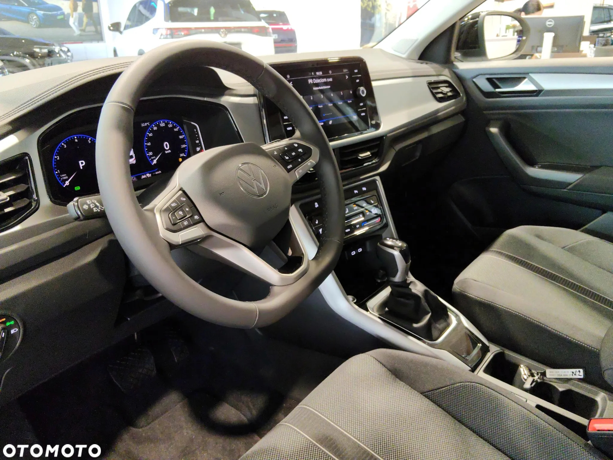 Volkswagen T-Roc 1.5 TSI Life Plus DSG - 9