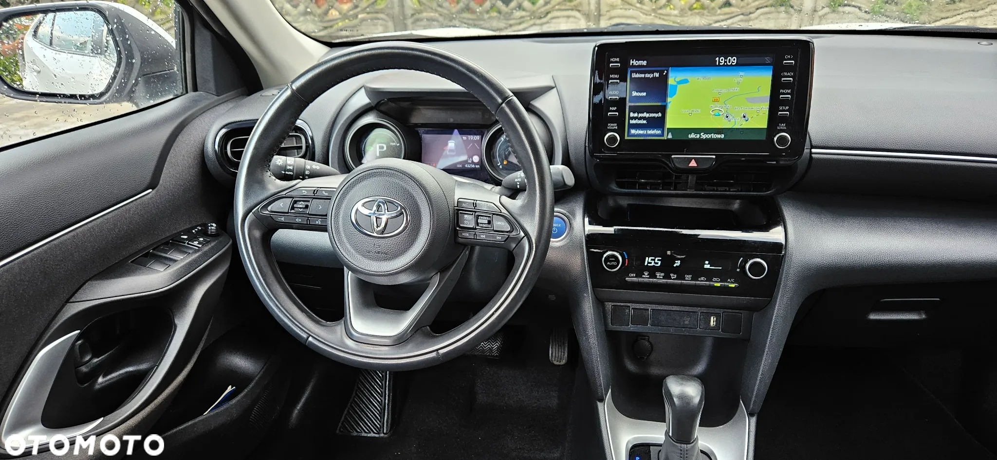 Toyota Yaris Cross - 11