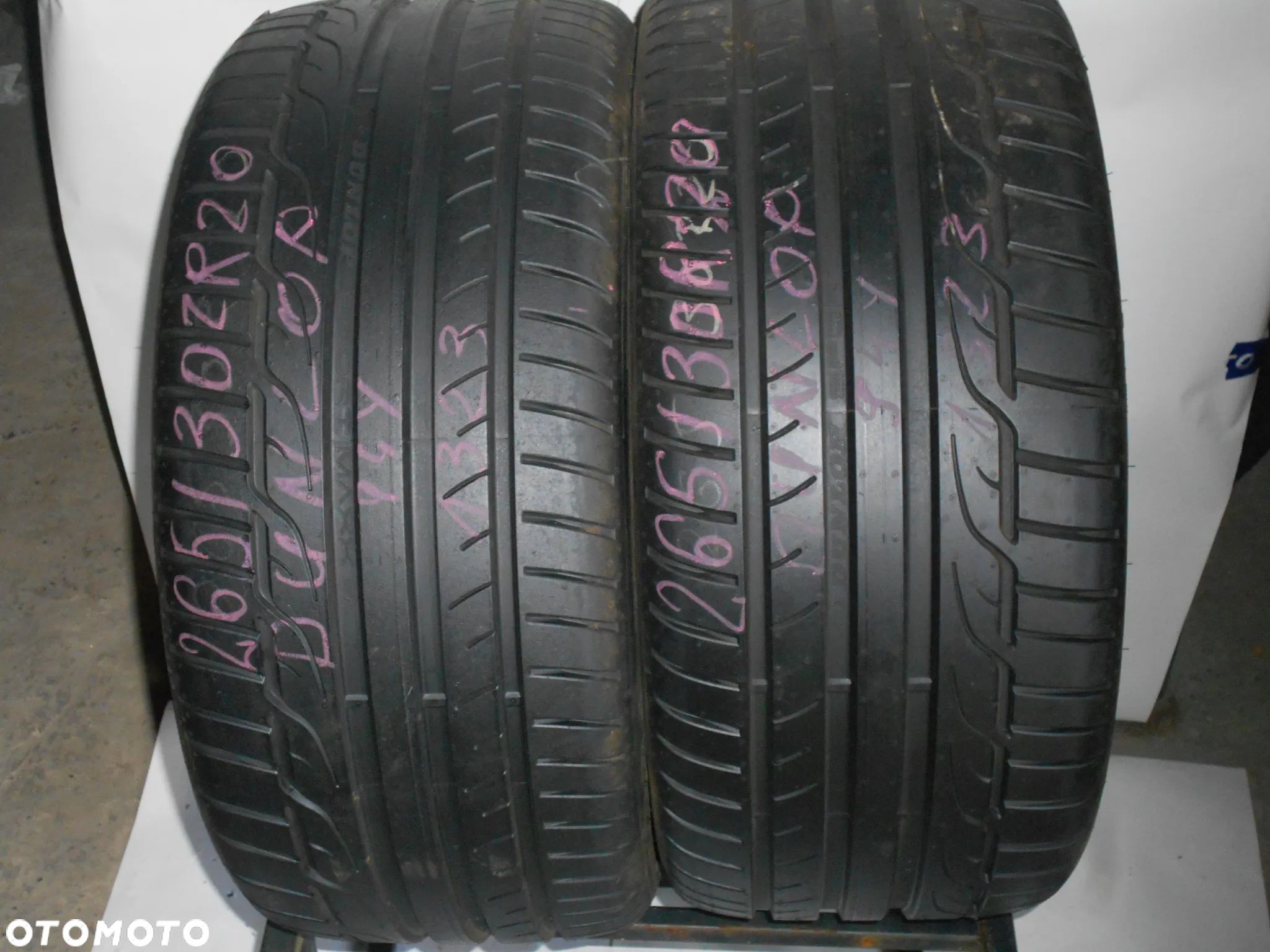 OPONY 265/30R20 DUNLOP SPORT MAXX RT DOT 1323 8MM - 1