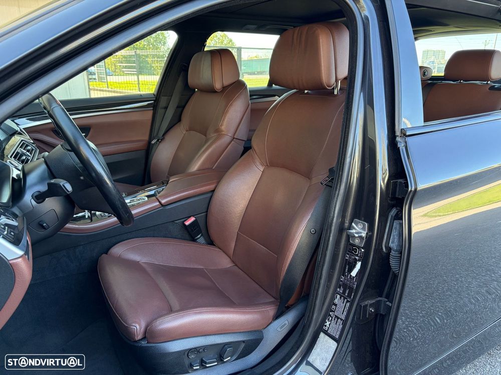 BMW 535 d xDrive Exclusive Auto - 10