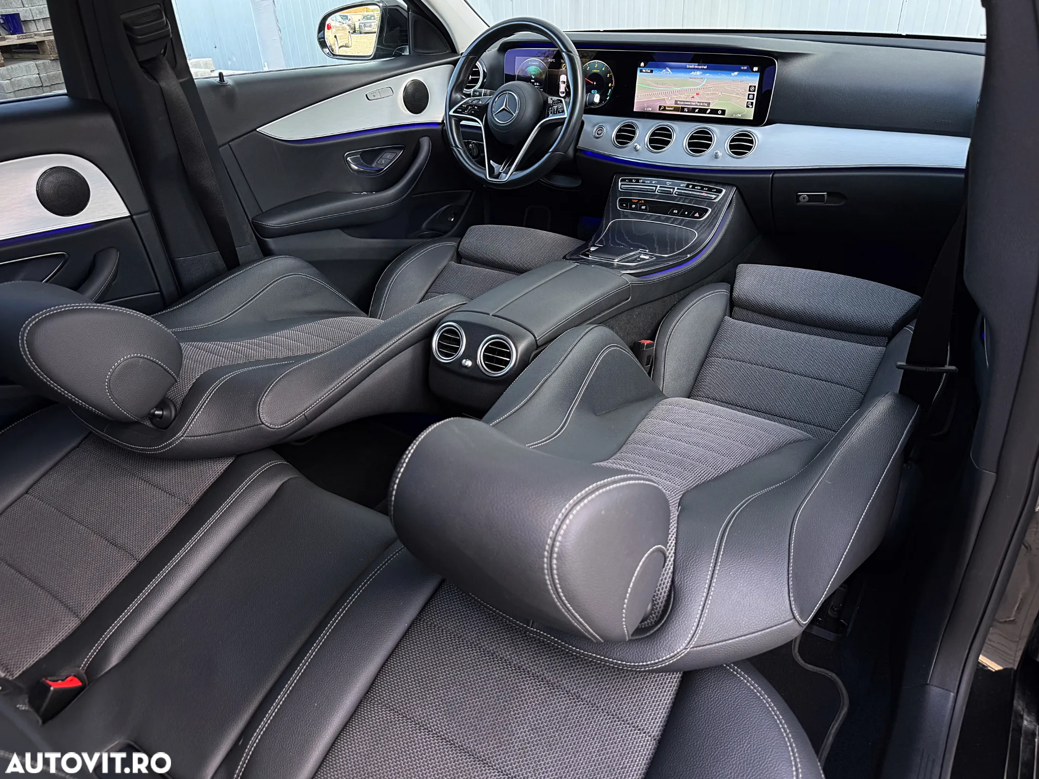 Mercedes-Benz E 300 de 9G-TRONIC AMG Line - 27