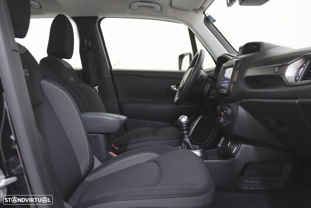 Jeep Renegade 1.0 T Limited - 11