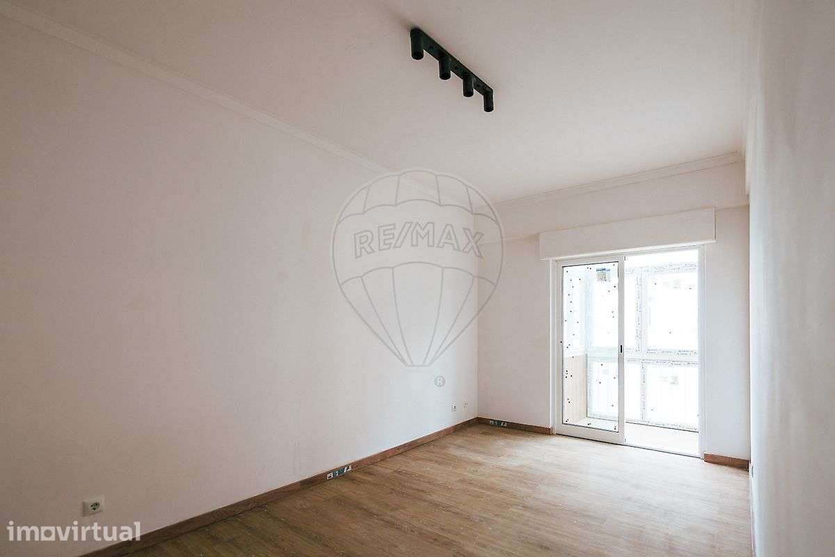 Apartamento T1 para venda - Grande imagem: 3/13