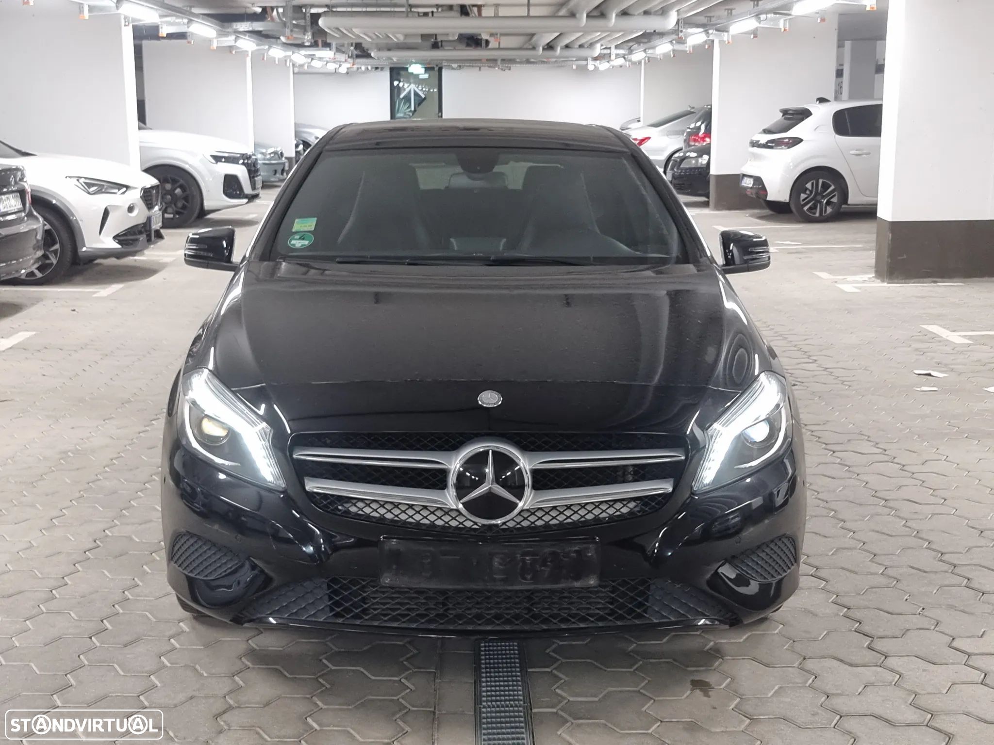 Mercedes-Benz A 180 (BlueEFFICIENCY) Urban - 1