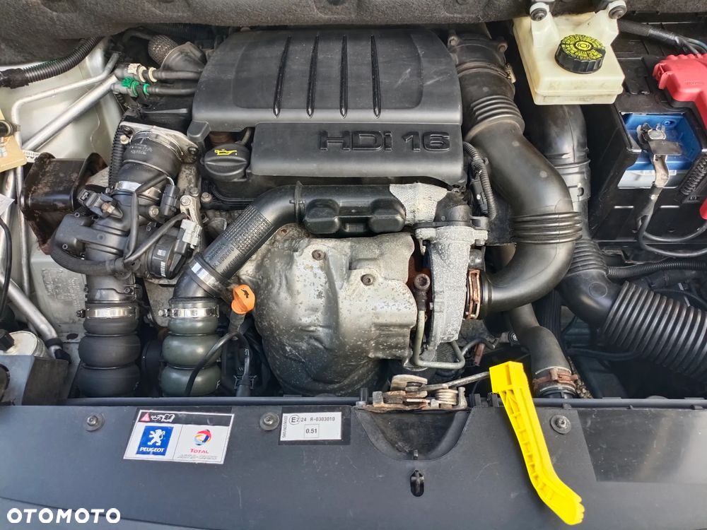 Citroën Berlingo 1.6 HDi 110 FAP Multispace Exclusive - 38
