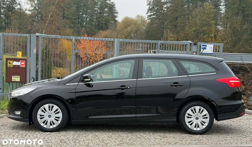 Ford Focus - 28