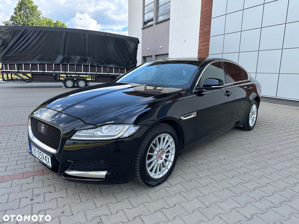 Jaguar XF - 2