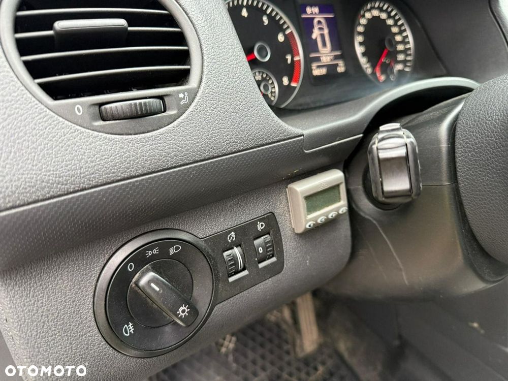 Volkswagen Caddy - 17