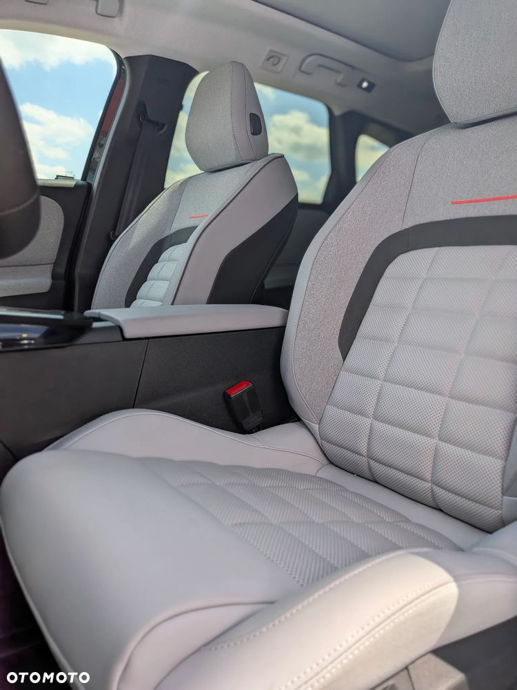 Citroën C5 Aircross 1.2 mHEV Max eDCT6 - 18