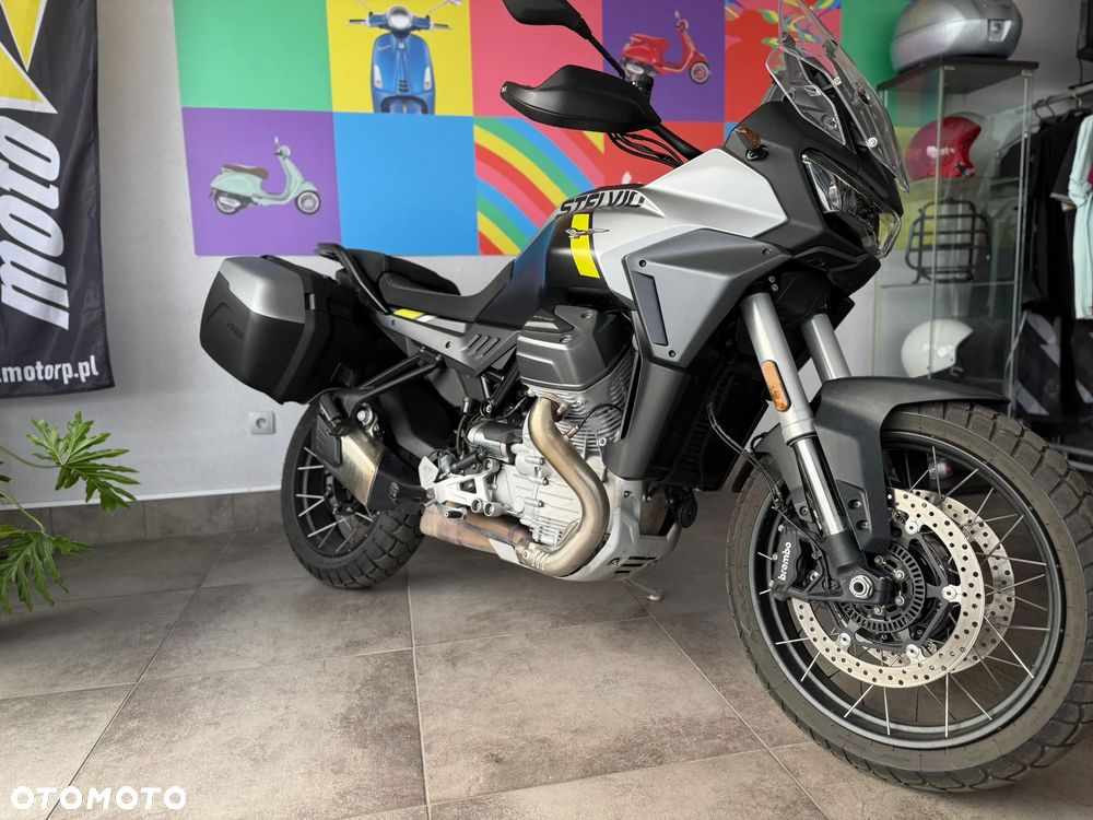 Moto Guzzi Stelvio - 4