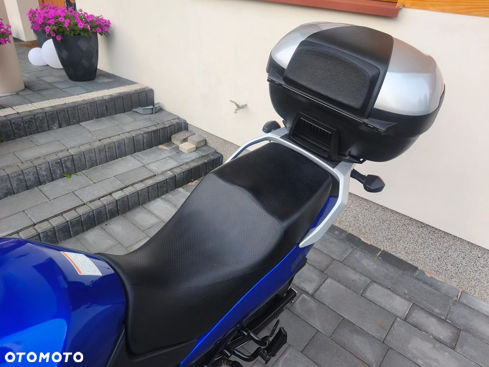 Suzuki DL - 25
