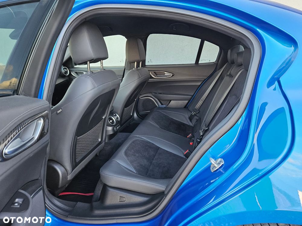 Alfa Romeo Giulia 2.2 D Turbo Veloce TI Q4 - 36