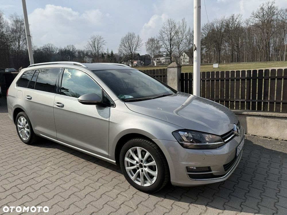 Volkswagen Golf - 2