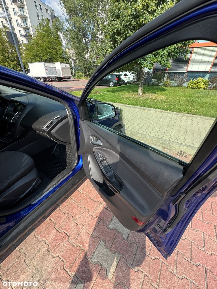 Ford Focus 1.6 Titanium - 13