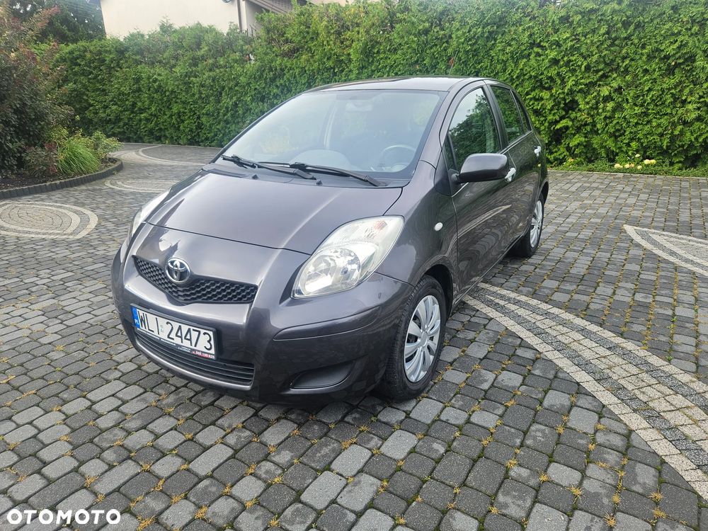 Toyota Yaris 1.33 Luna - 1