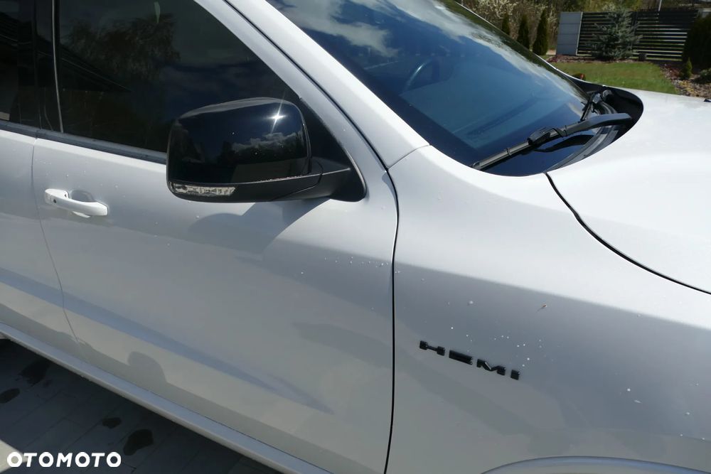 Dodge Durango 5.7 R/T - 18