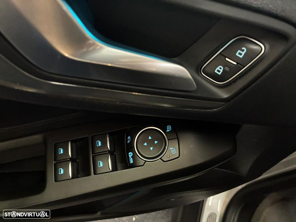 Ford Focus SW 1.5 TDCi EcoBlue Titanium - 13