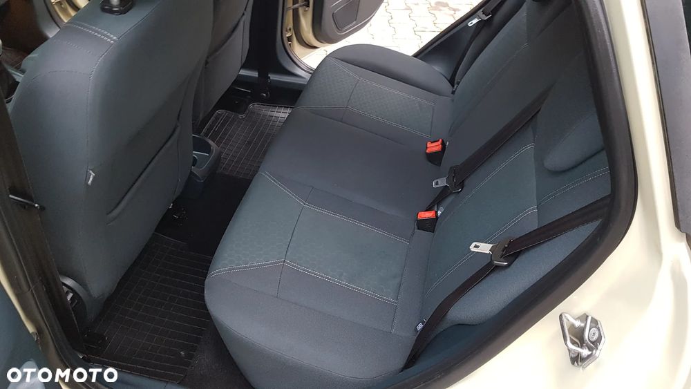 Ford Fiesta 1.25 Titanium - 32