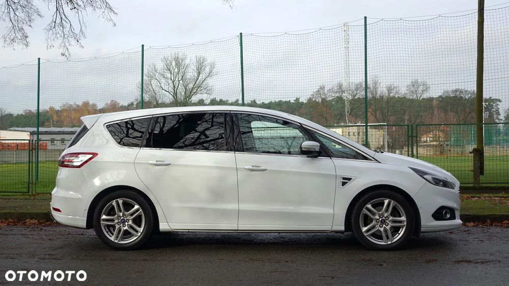 Ford S-Max 2.0 TDCi Bi-Turbo ST-Line PowerShift - 37