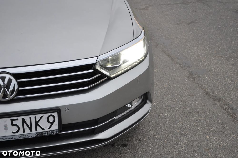 Volkswagen Passat 1.6 TDI (BlueMotion Technology) DSG Comfortline - 12