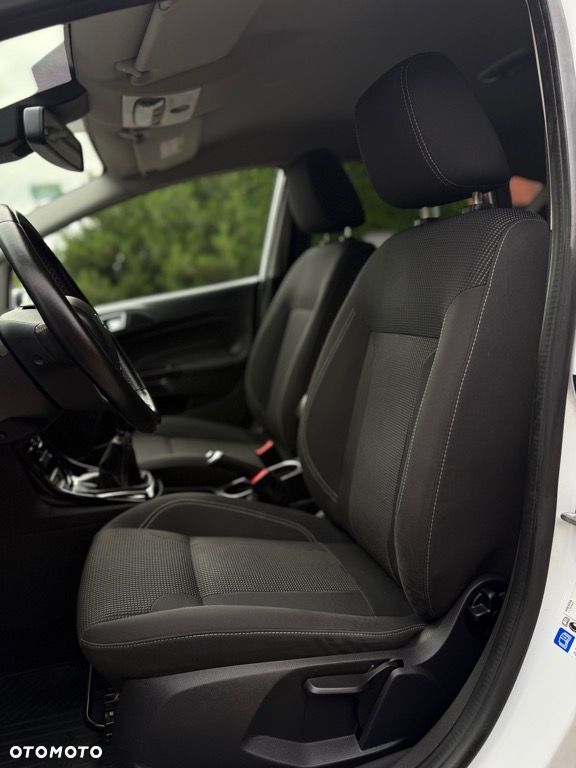 Ford Fiesta 1.0 EcoBoost Titanium ASS - 27