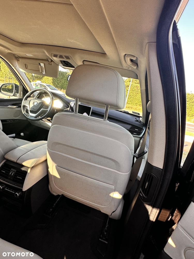 BMW X5 - 11