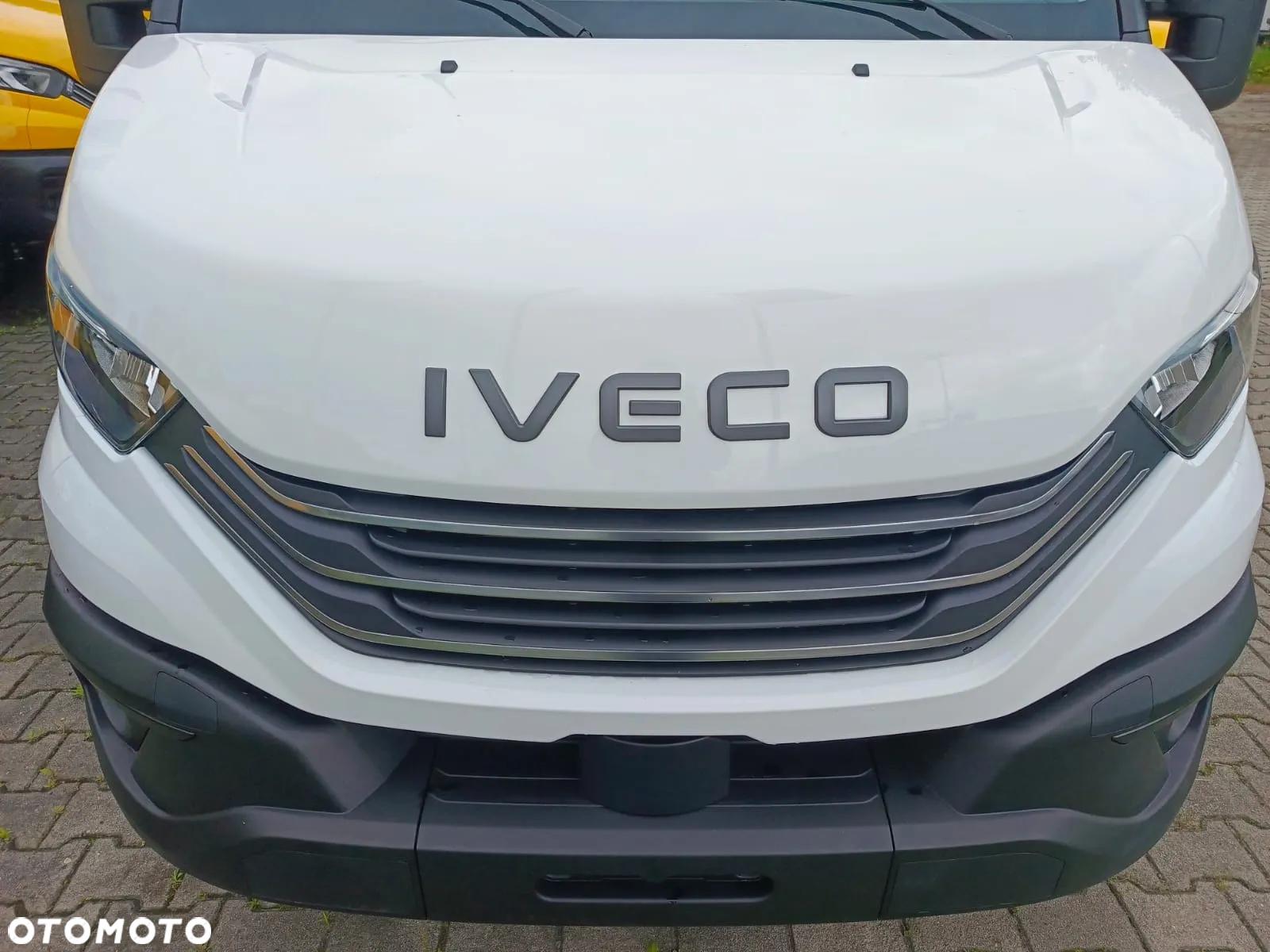 Iveco Daily / Pewny partner w biznesie ! - 11