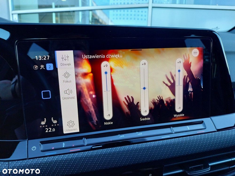 Volkswagen Golf - 24