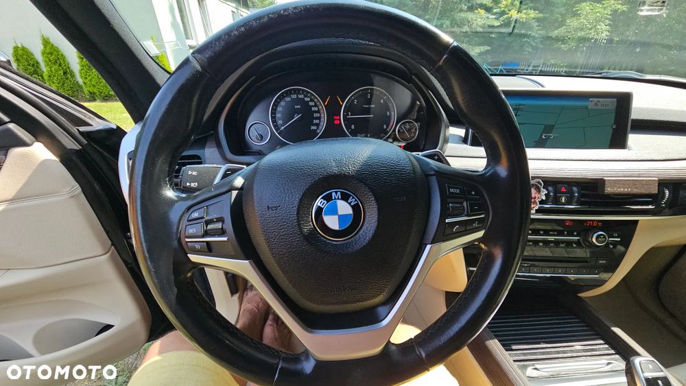 BMW X5 - 16