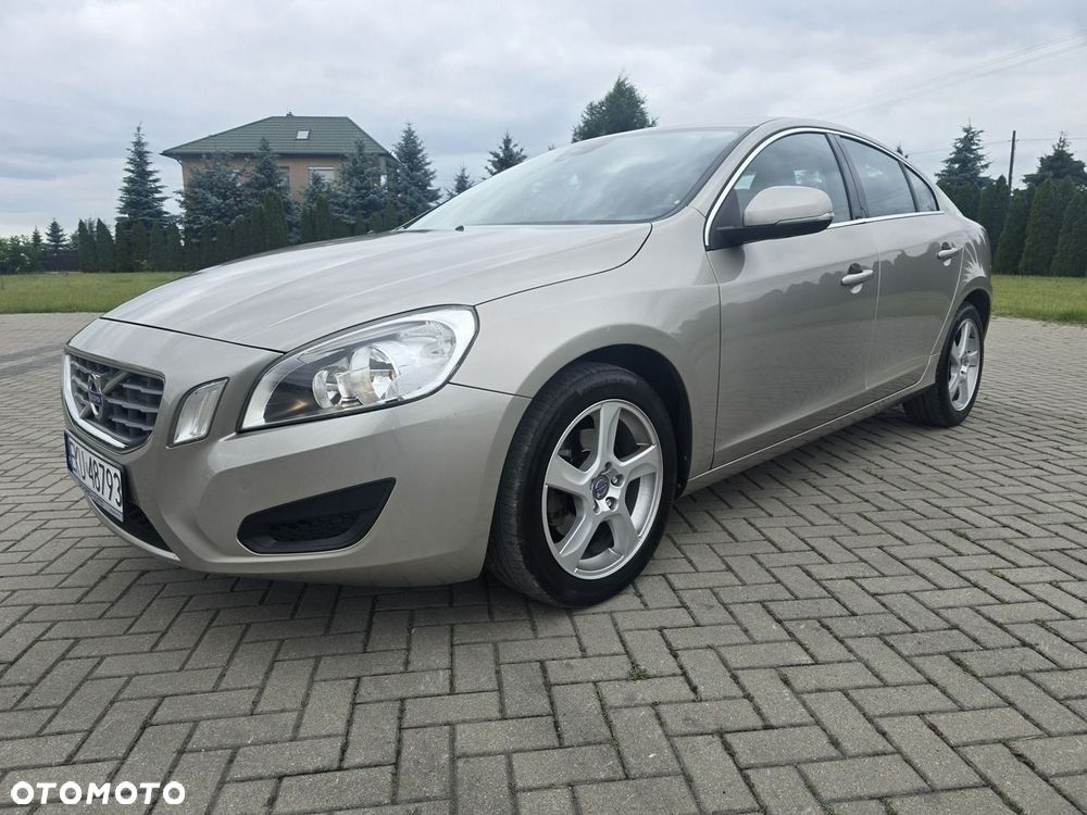 Volvo S60 - 9