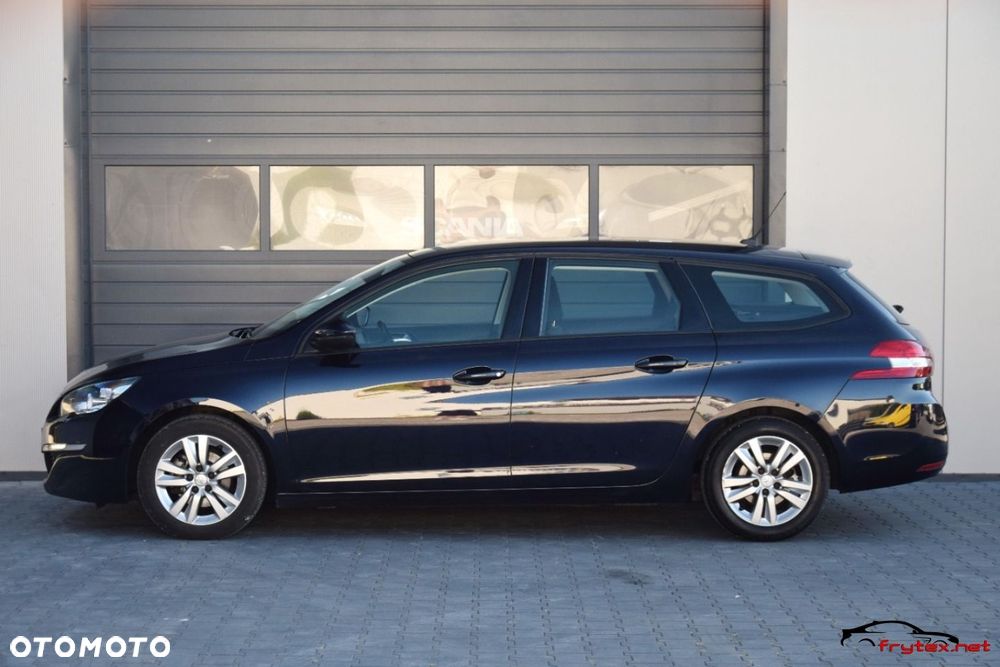 Peugeot 308 - 8