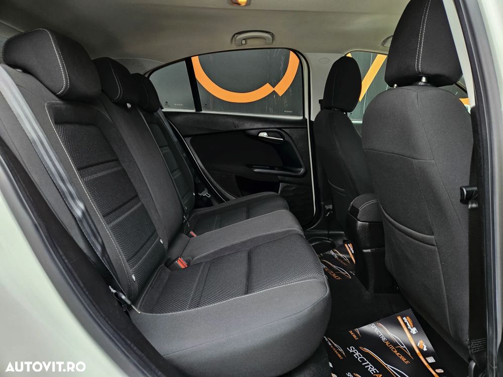 Fiat Tipo 1.6 MultiJet DCT Lounge - 12
