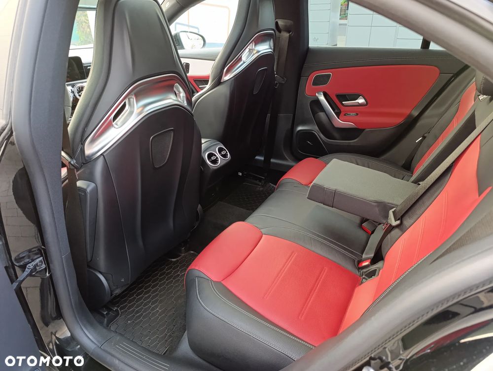 Mercedes-Benz CLA AMG 45 S 4-Matic+ 8G-DCT - 15
