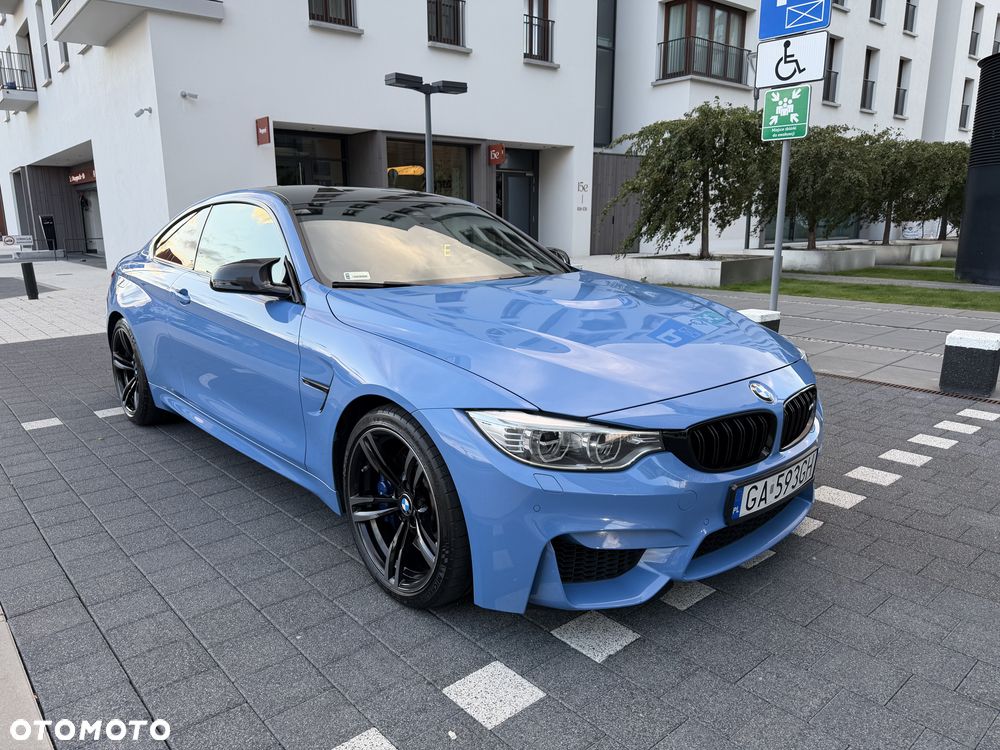 BMW M4 DKG - 1