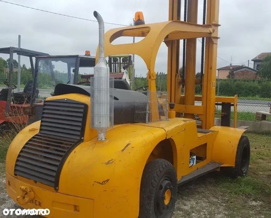 WÓZEK WIDŁOWY HYSTER 70 CATERPILLAR 40 STILL JUNGHENRICH LINDE CLARK MANITU TELESKOPOWY - 2